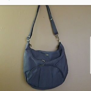 Travelon anti theft purse with wallet